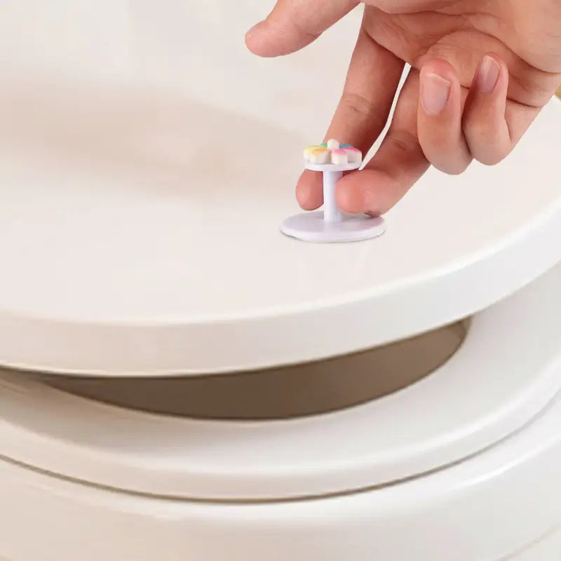 Toilet Seat Handle