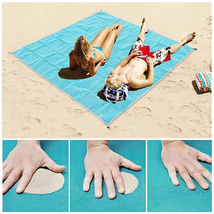 Magic Sand Free Beach Mat