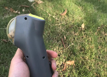 Pet Treat Launcher