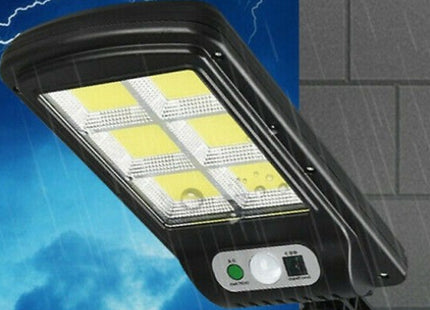 LED Solar Garden Floodlight With Remote Control