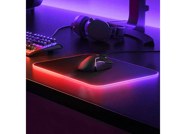 LED Lighting up Gaming Mouse Pad