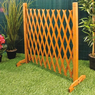 Expanding Wooden Fence 1.4 x 1m