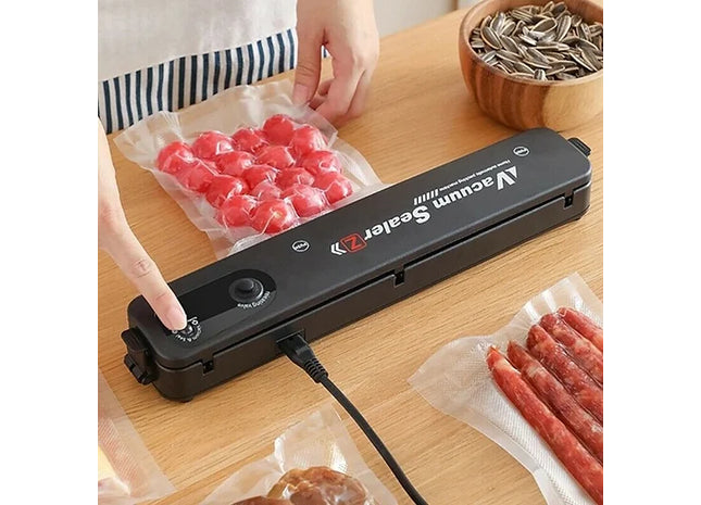 Vacuum Food Sealer Machine + 10 Bags