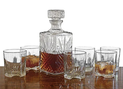 Whiskey Decanter & 4 Whiskey Glasses