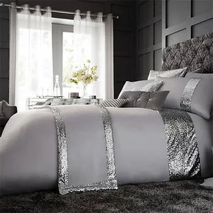 GLAMOROUS LUXURY DUVET SET