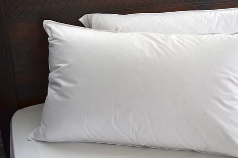 2 OR 4 Luxury Goose Feather & Down Pillows