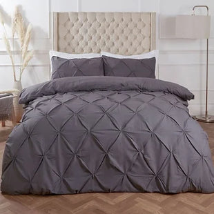 Diamond Pintuck Duvet Set