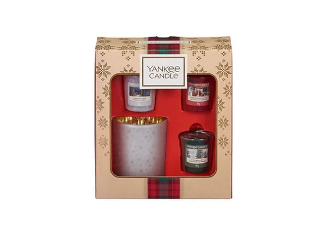Christmas Yankee Candle Alpine Three Candle and Holder Gift Set