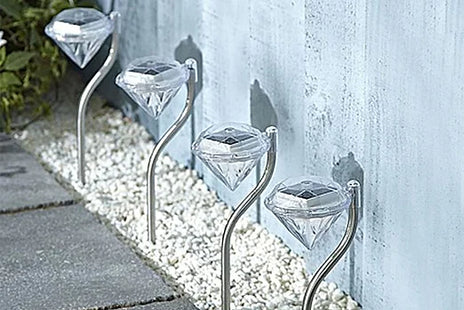 Diamond Effect Garden Solar Light - 4 Pack